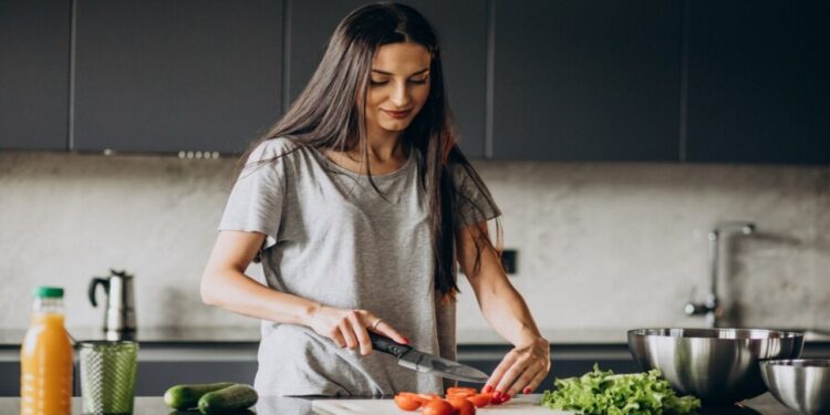 Gisele Bundchen - a top model lança Livro de Receitas