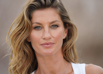 As 10 Modelos Mais Lindas do Mundo Segundo a Ciência em 2025 -Gisele Büdchen- Agências de Modelos e Top Models