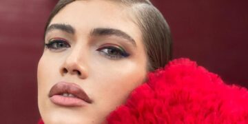 Valentina Sampaio_Pride 05 - Models Brasil Agências de Modelos e Top Models